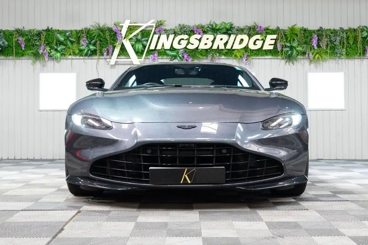 2022-aston-martin-vantage-40-v8-vantage-coupe-auto-big-2