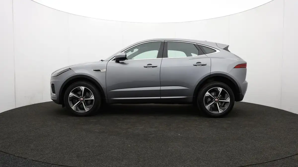 2021-jaguar-e-pace-20-d200-r-dynamic-se-big-73