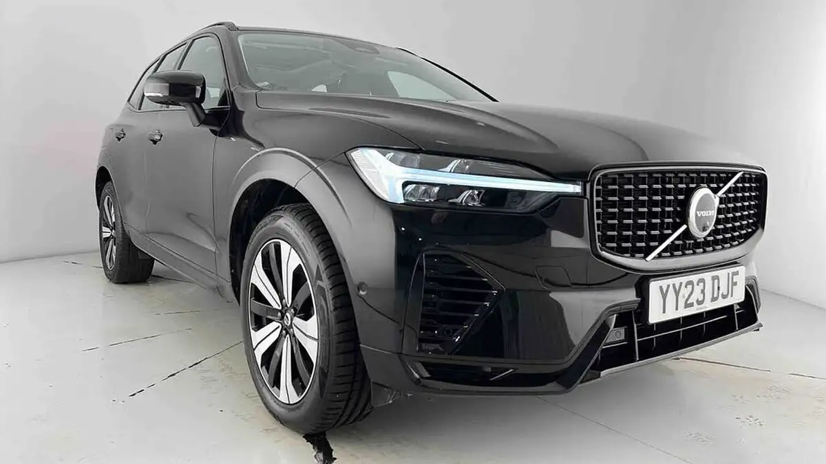 2023-volvo-xc60-20-b5-plus-big-24