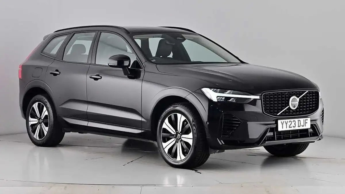 2023-volvo-xc60-20-b5-plus-big-0