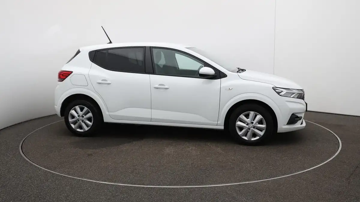 2022-dacia-sandero-10-tce-comfort-90bhp-cvt-big-47