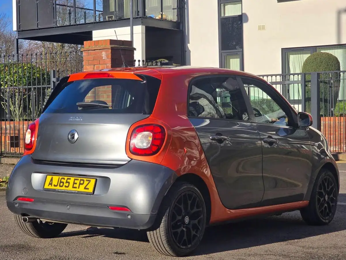 2015-smart-forfour-09-edition-1-big-9