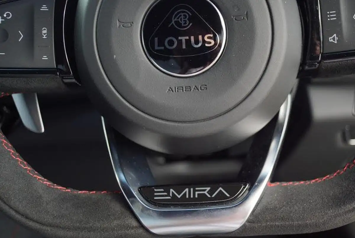 2025-lotus-emira-35-first-edition-v6-big-17