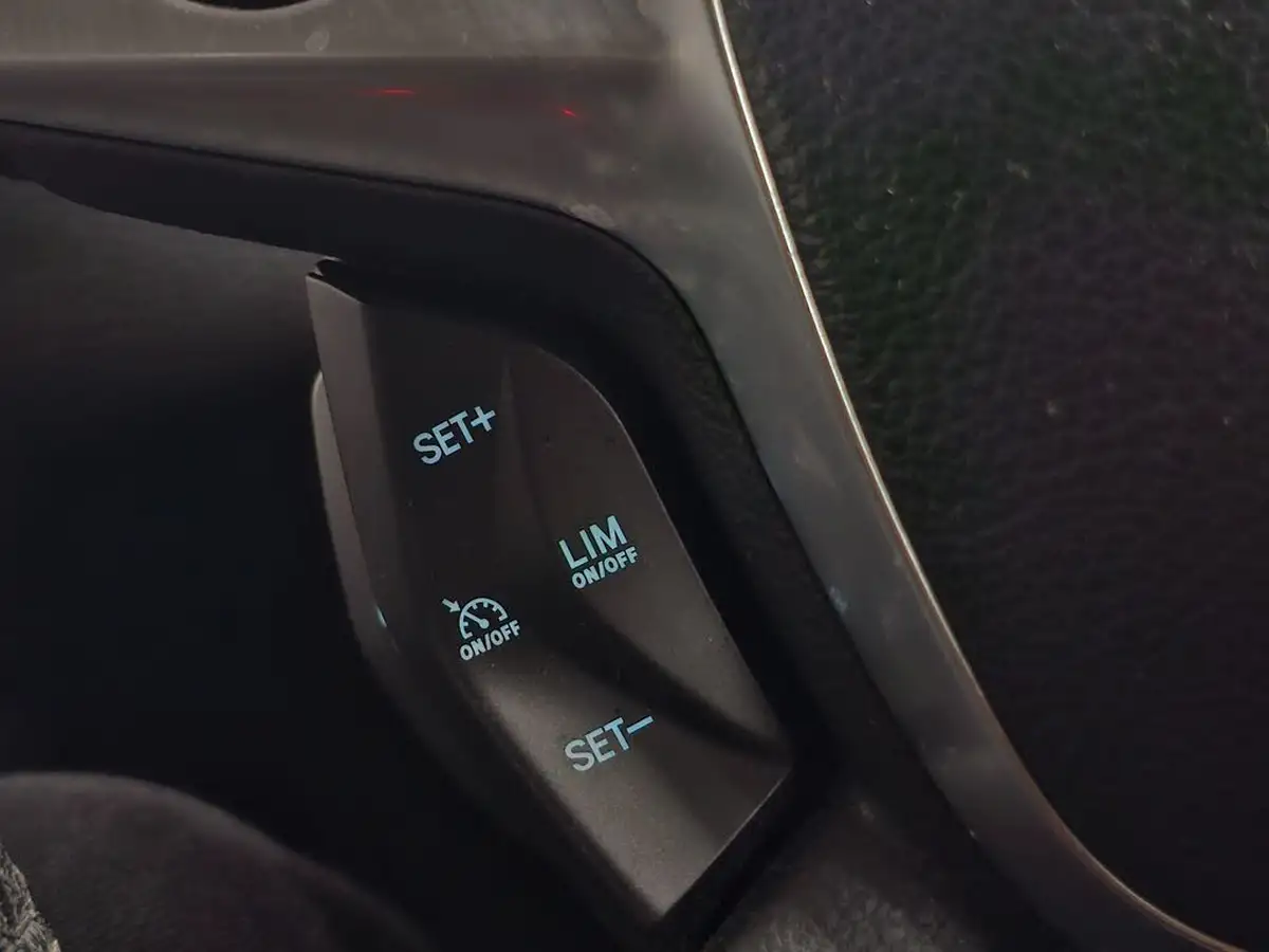 2014-ford-focus-10-titanium-navigator-scti-125ps-hatchback-big-72