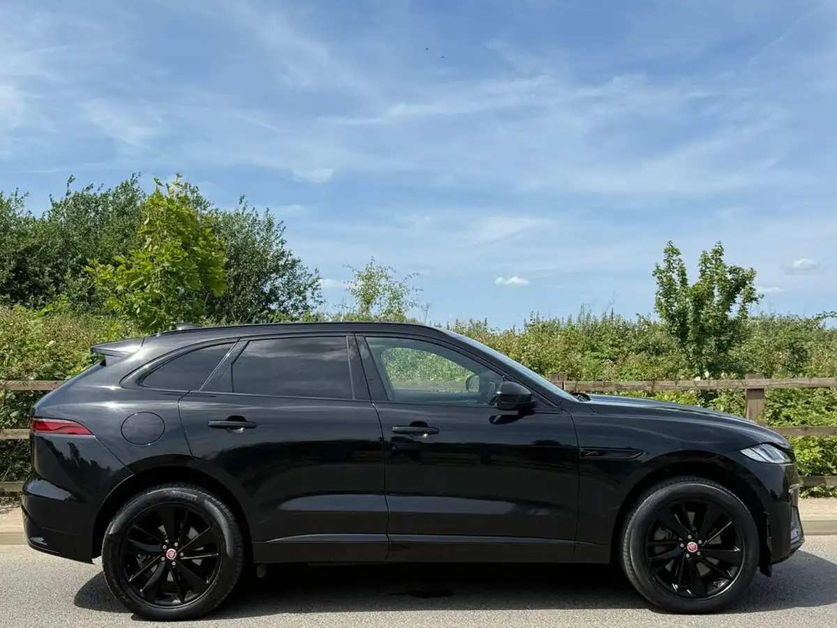2022-jaguar-f-pace-20-p400e-r-dynamic-s-big-8