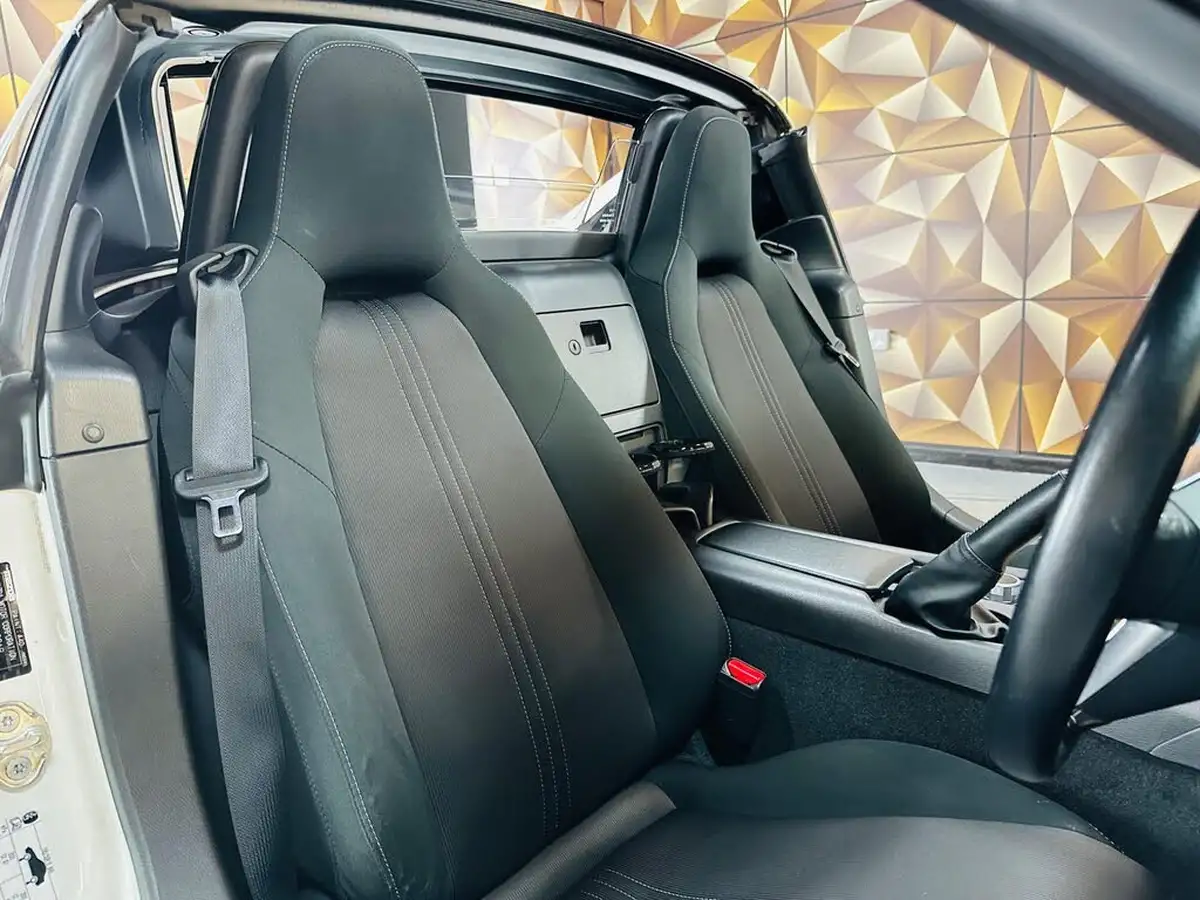 2020-mazda-mx-5-15-se-l-rf-big-5