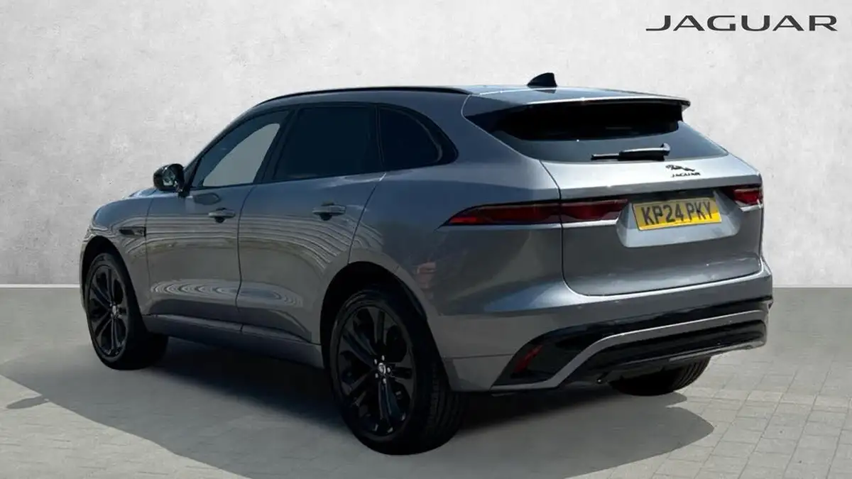 2024-jaguar-f-pace-20-d200-r-dynamic-hse-black-big-1