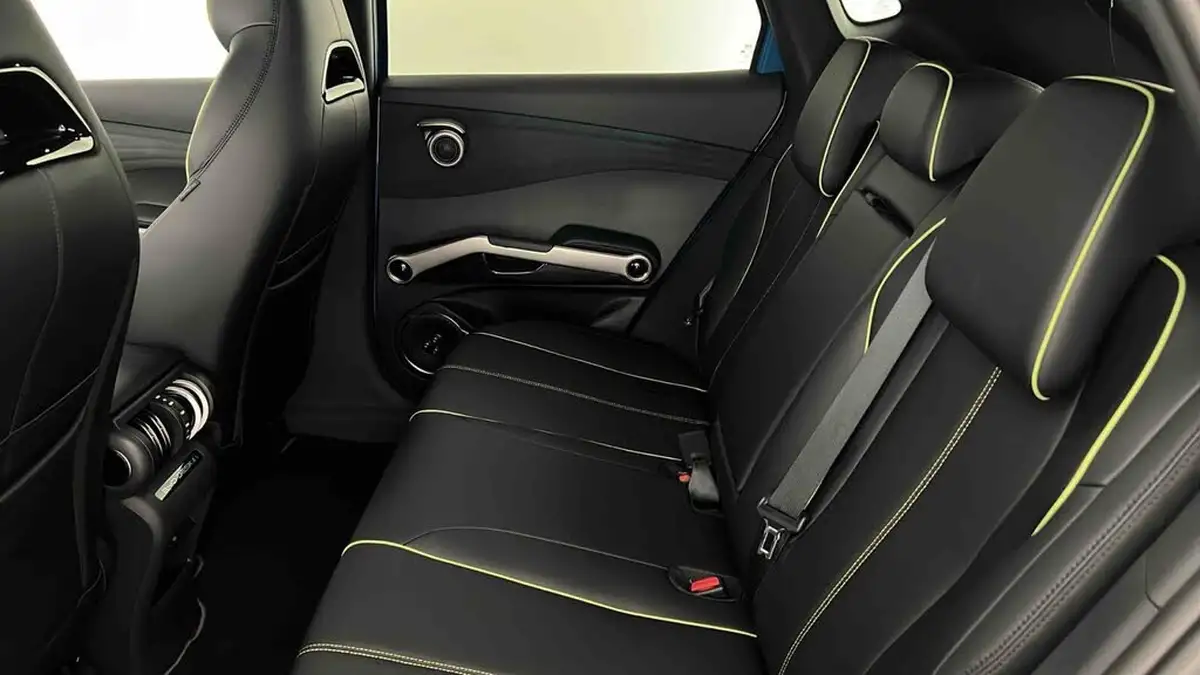 2025-byd-atto-3-e-comfort-big-14