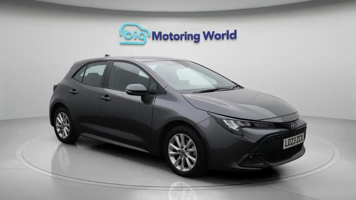 2023-toyota-corolla-18-vvt-i-icon-138bhp-hatchback-5d-big-1