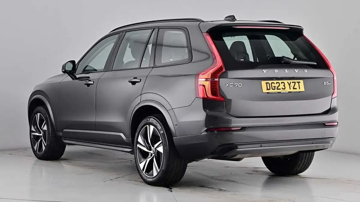 2023-volvo-xc90-20-b5-plus-big-1