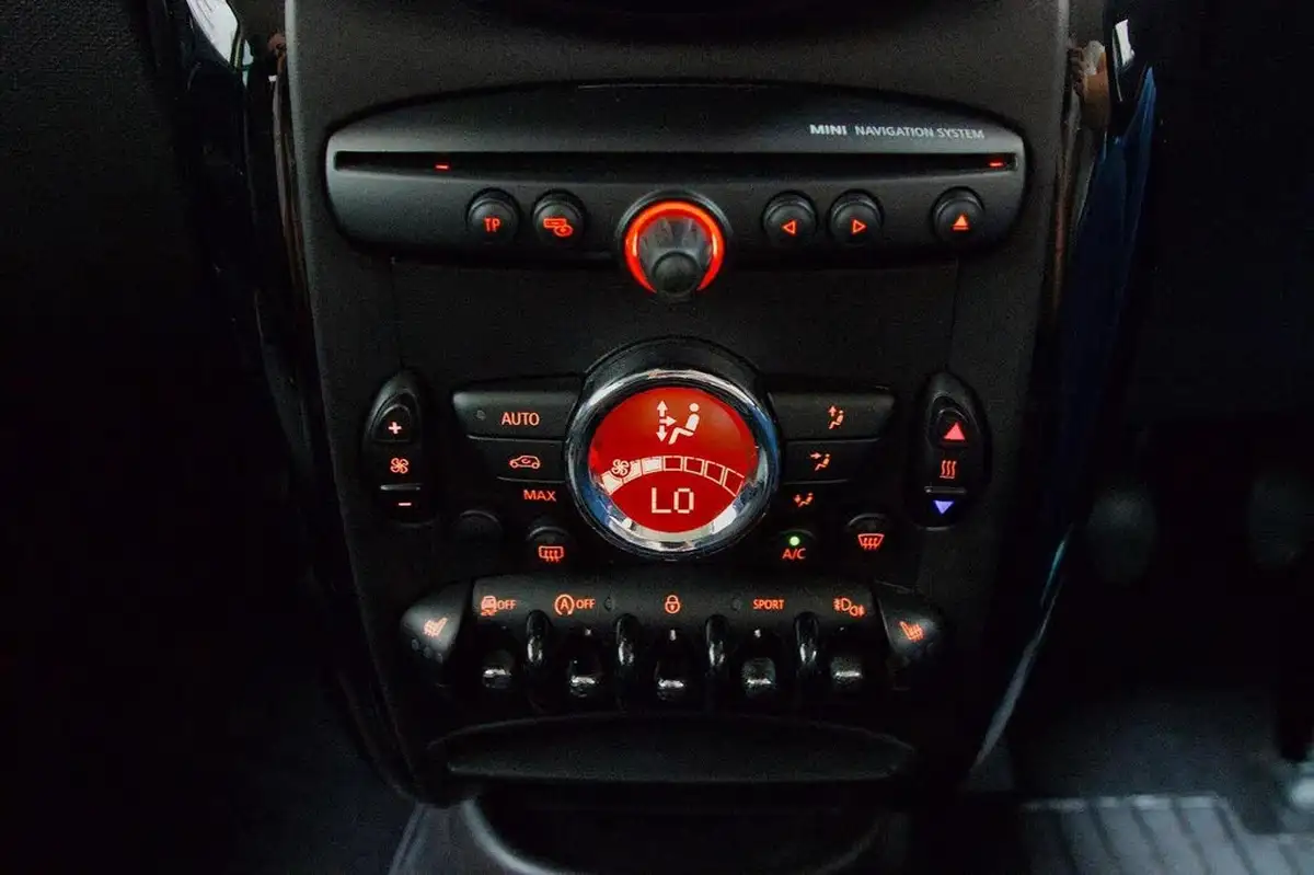 2016-mini-countryman-16td-cooper-d-ss-big-22
