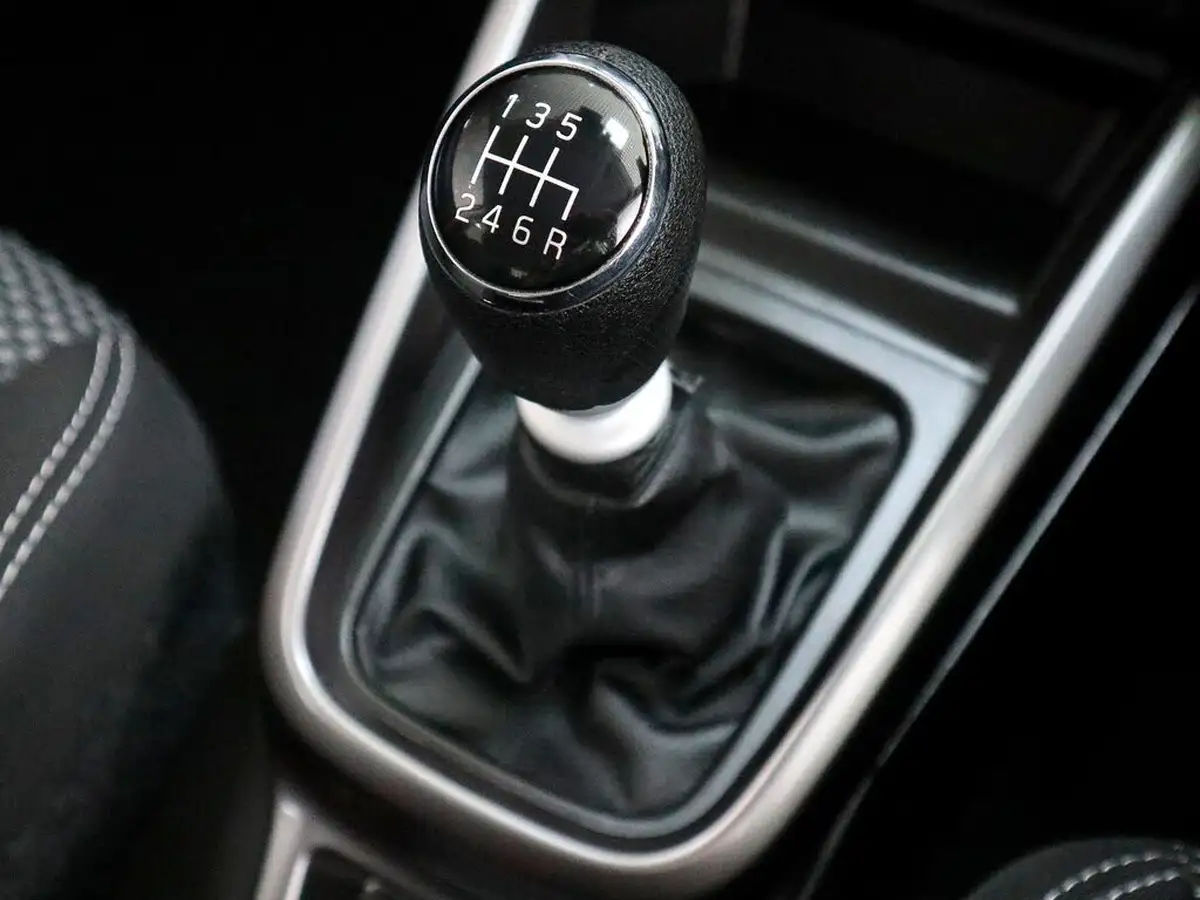 2022-suzuki-vitara-14-boosterjet-sz-t-big-31