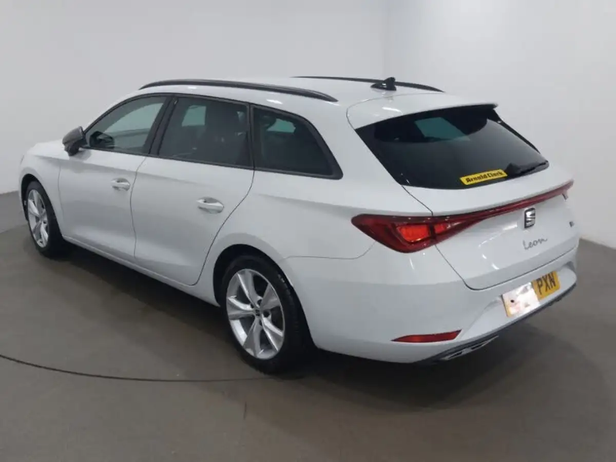 2024-seat-leon-15-etsi-fr-150ps-estate-big-1