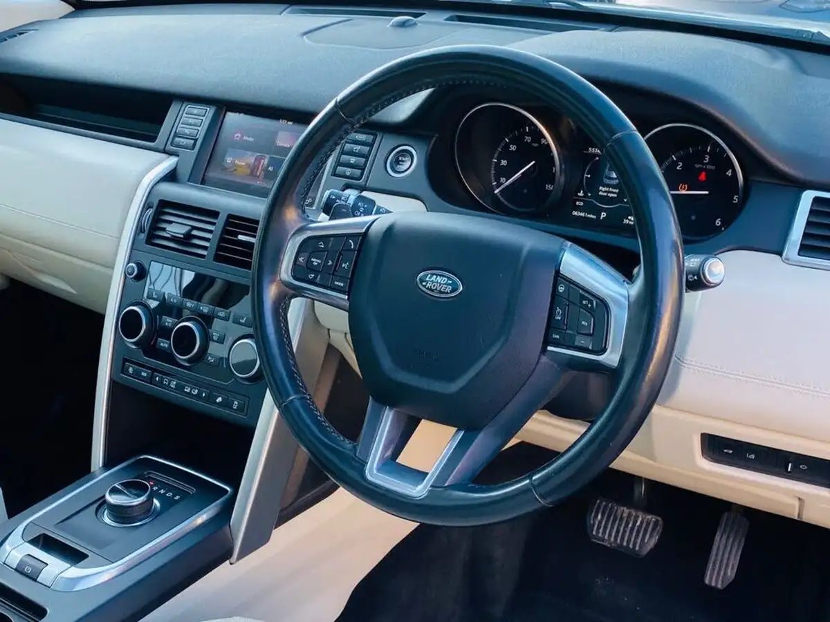 2017-land-rover-discovery-sport-20td4-hse-luxury-182ps-suv-auto-big-1