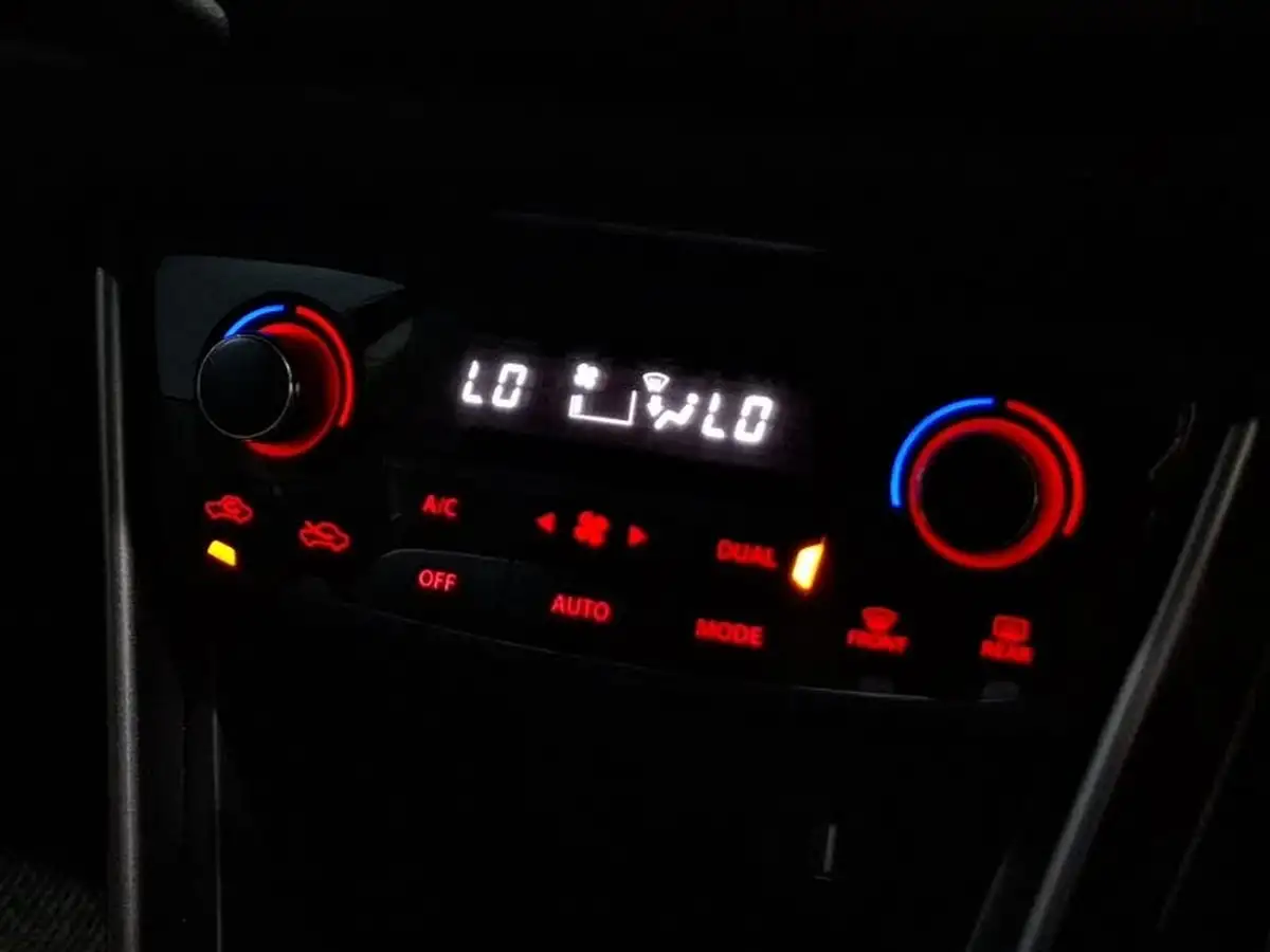 2023-suzuki-s-cross-14-boosterjet-motion-big-14