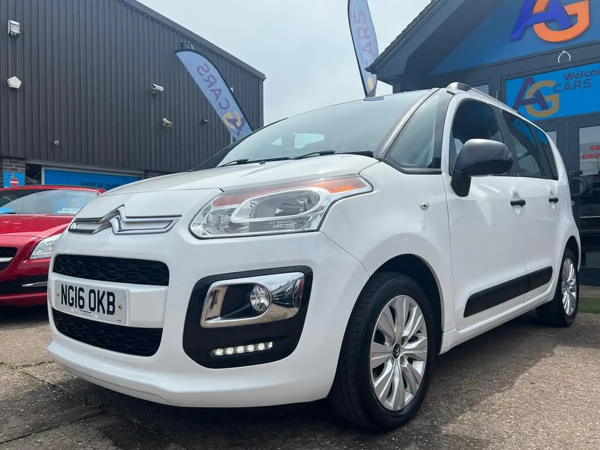 2016-citroen-c3-picasso-16bluehdi-edition-big-52