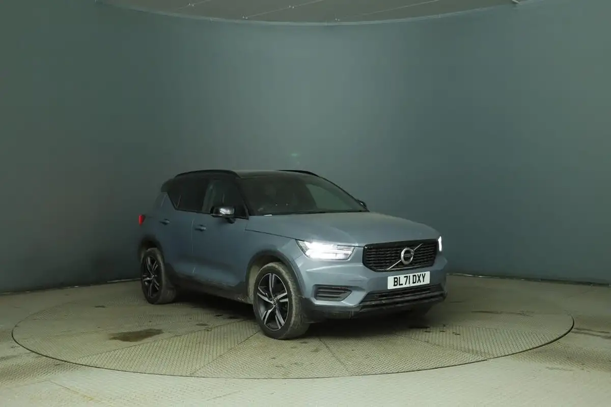 2021-volvo-xc40-20-b4-r-design-194bhp-auto-big-0