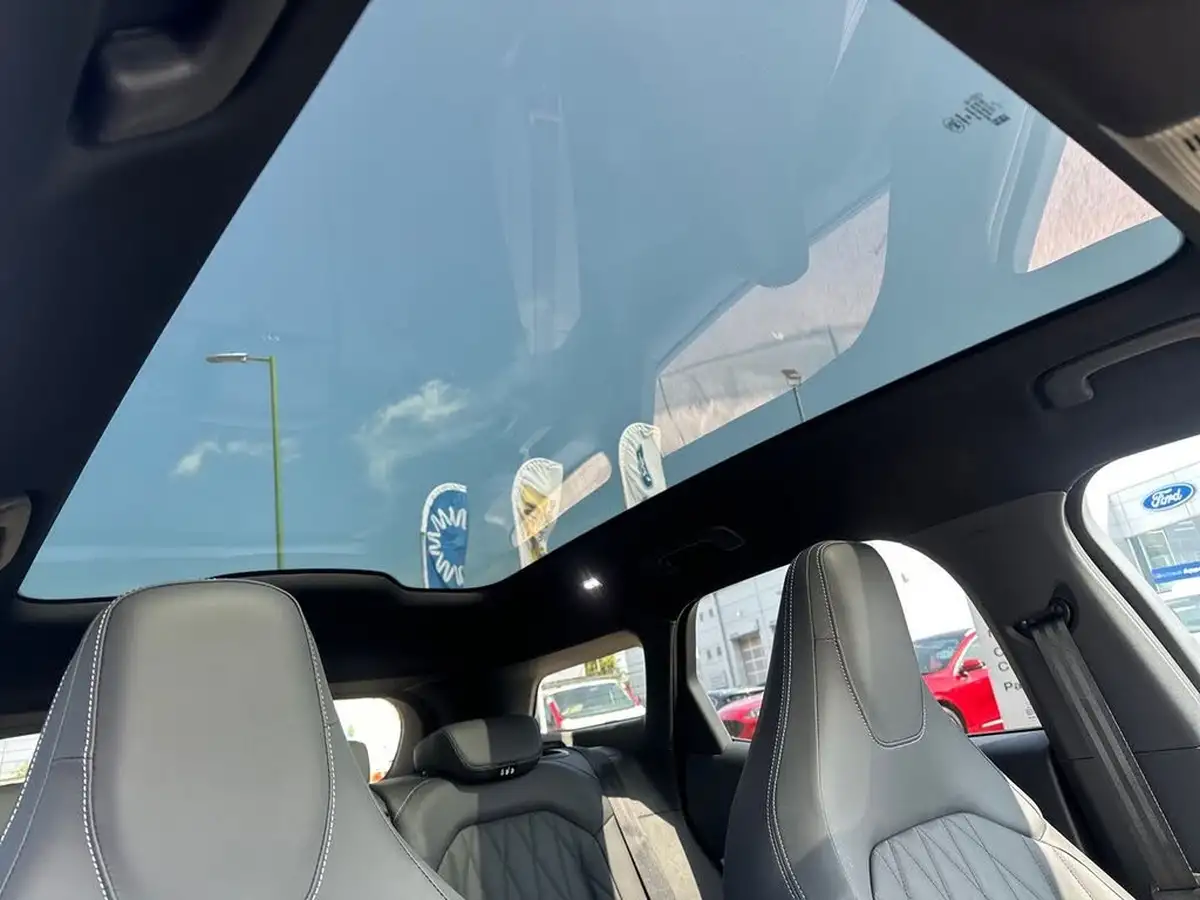 2024-ford-explorer-e-premium-286ps-77kwh-big-35