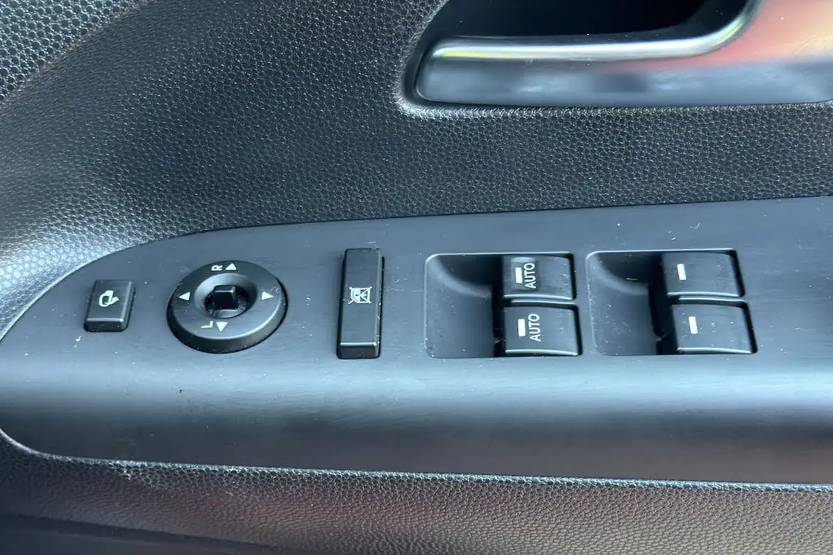 2018-kia-venga-16-3-auto-big-21