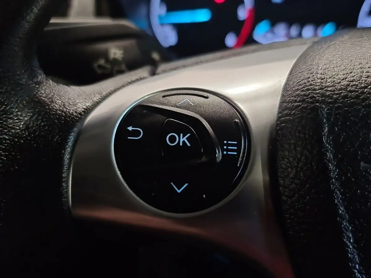 2020-ford-transit-connect-15-ecoblue-l1-200-limited-big-31