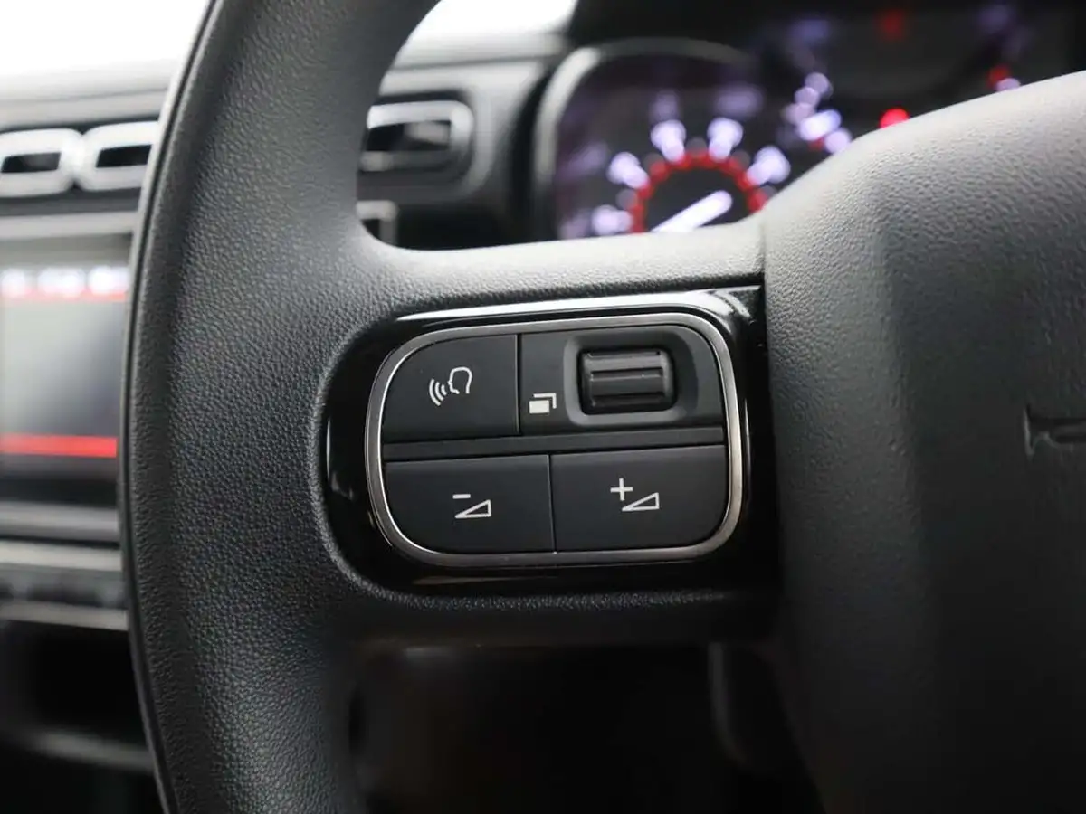 2024-citroen-c3-12-puretech-plus-110ps-eat6-big-28