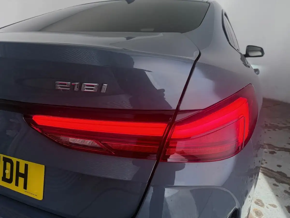 2022-bmw-2-series-15-218i-sport-lcp-coupe-4d-dct-big-15