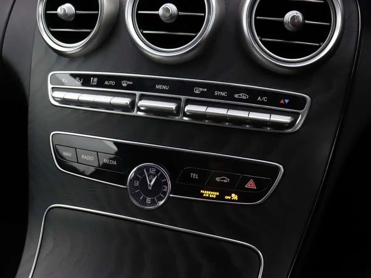 2019-mercedes-benz-c-class-20-c300-amg-line-premium-coupe-2d-big-29