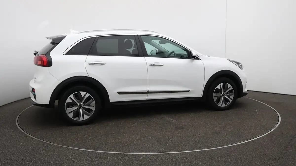 2020-kia-e-niro-ev-4-big-52