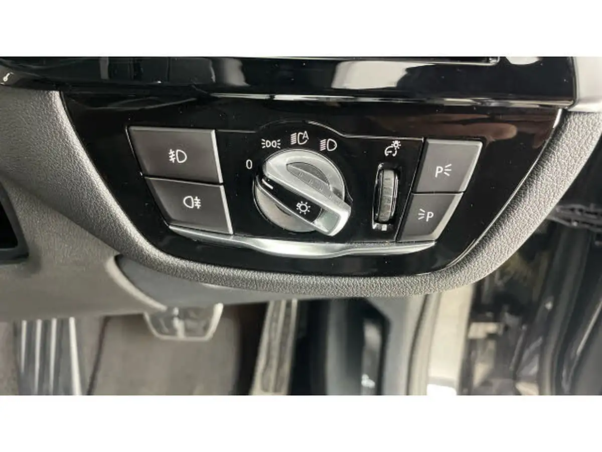 2020-bmw-5-series-20td-520d-m-sport-190ps-mht-touring-5d-big-56