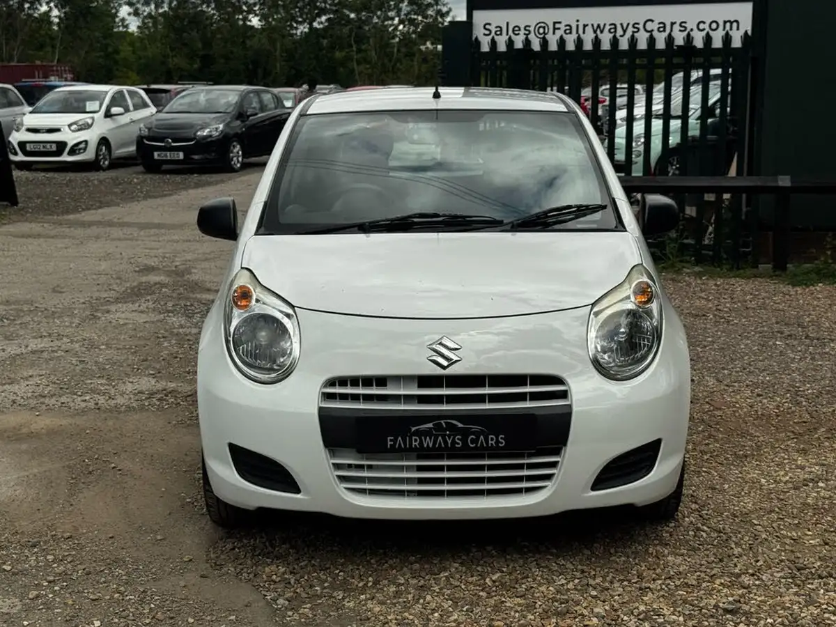 2014-suzuki-alto-10-sz-big-1