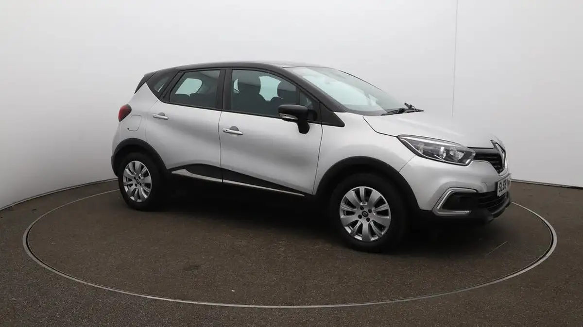 2020-renault-captur-09-tce-play-big-42