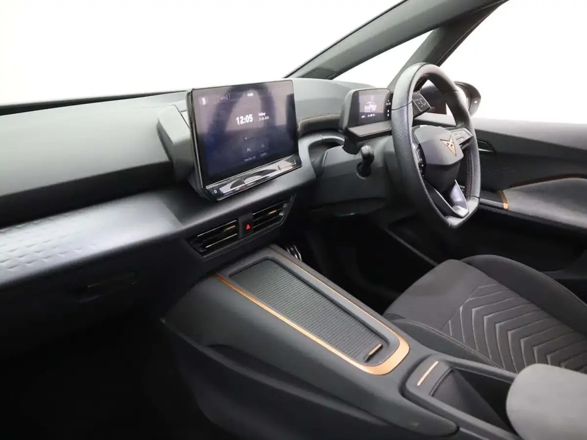2024-cupra-born-e-v1-204ps-58kwh-big-12