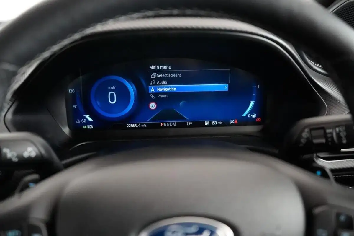 2021-ford-puma-suv-10-st-line-vignale-155ps-hybrid-mhev-auto-big-11