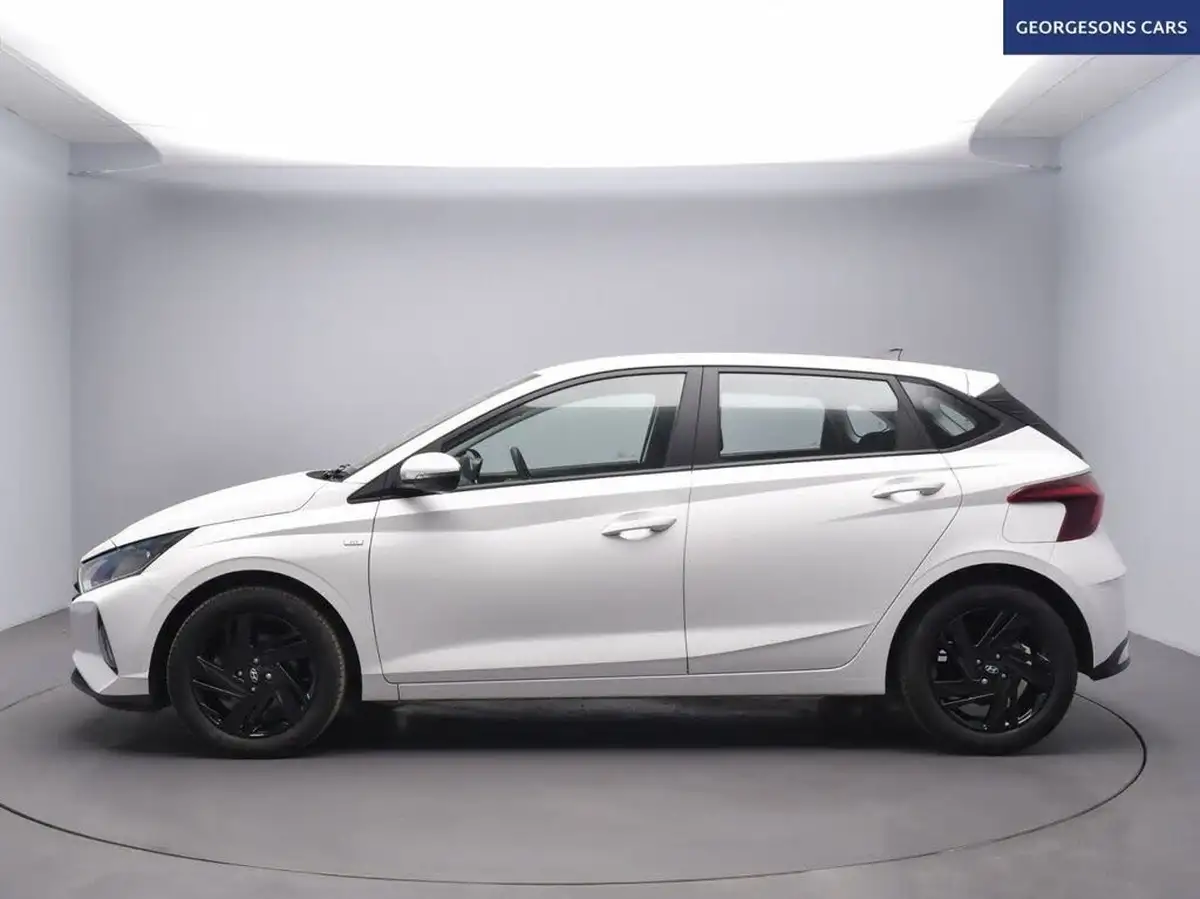 2022-hyundai-i20-10-t-gdi-se-connect-eclutch-imt-big-2
