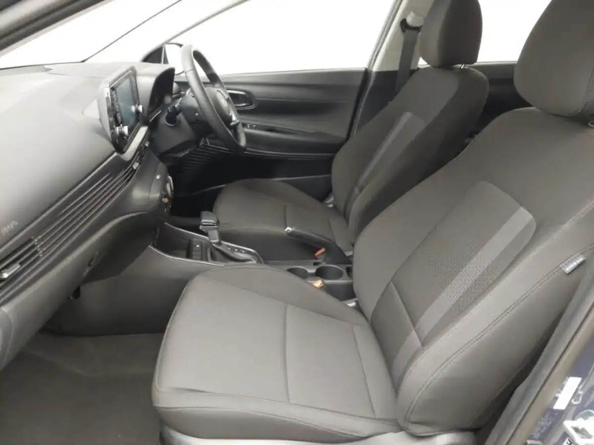 2024-hyundai-i20-10-t-gdi-advance-dct-big-4