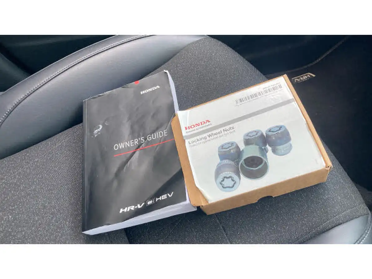 2023-honda-hr-v-15-i-mmd-advance-big-38