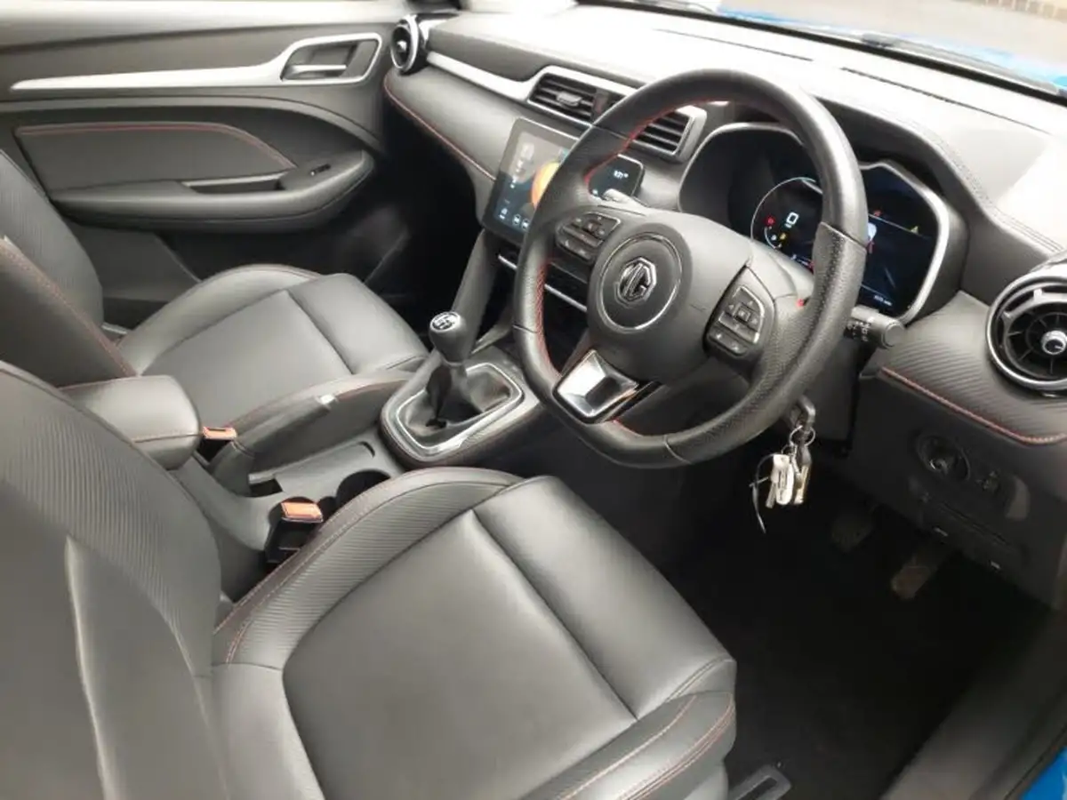 2023-mg-zs-suv-15-vti-tech-exclusive-big-12