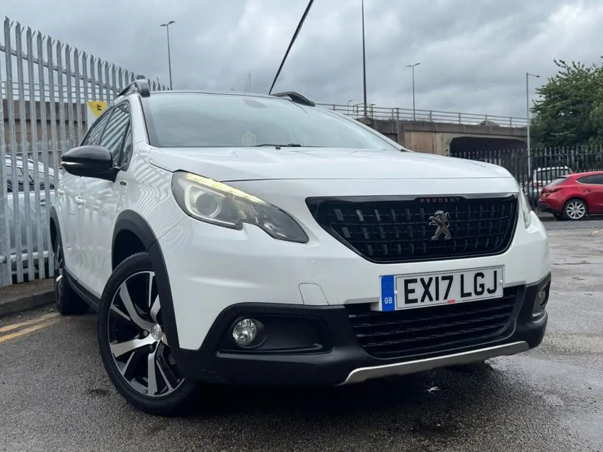 2017-peugeot-2008-suv-12-puretech-gt-line-110bhp-eat6-big-26