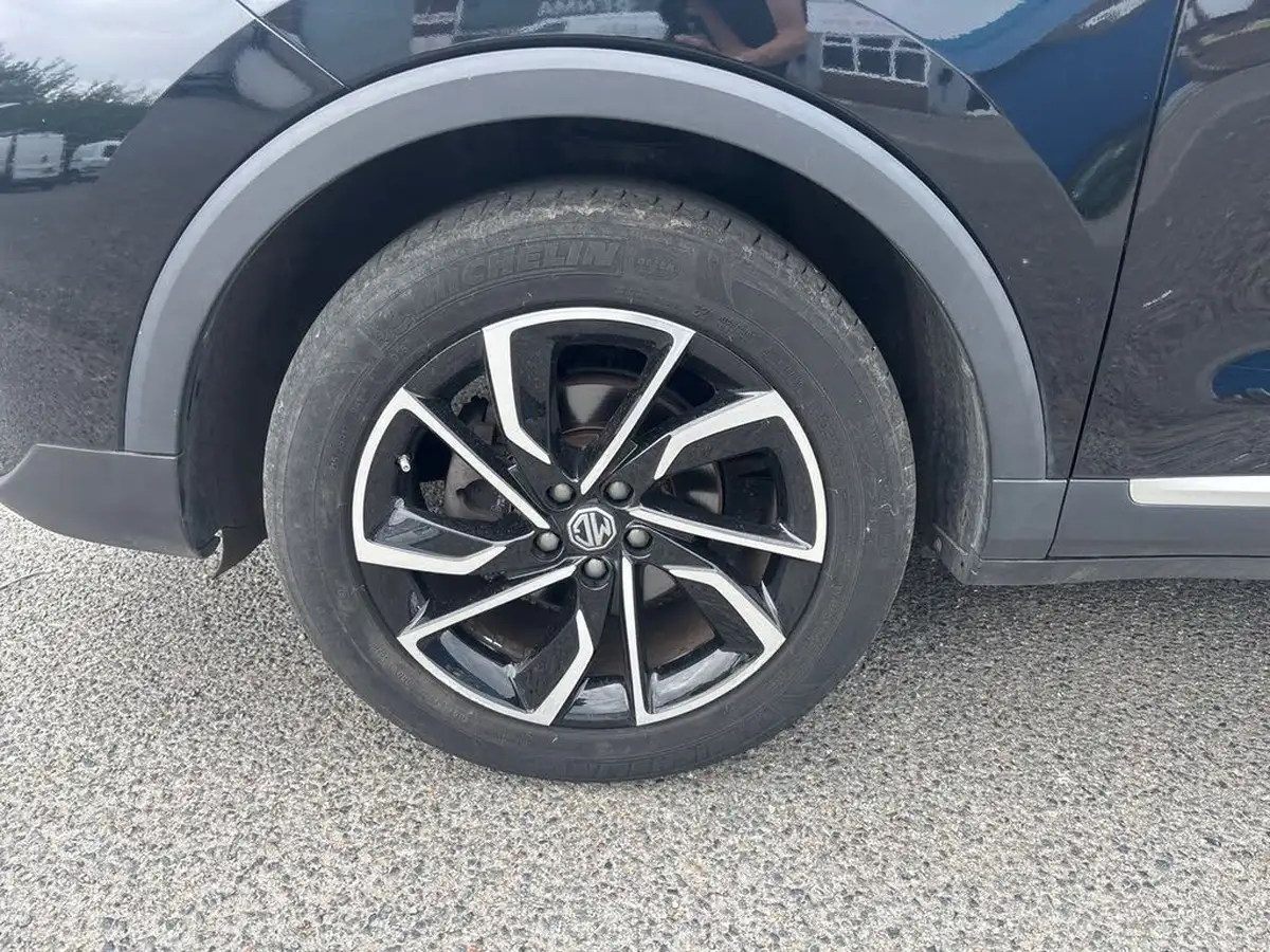 2021-mg-zs-suv-15-vti-tech-exclusive-big-46