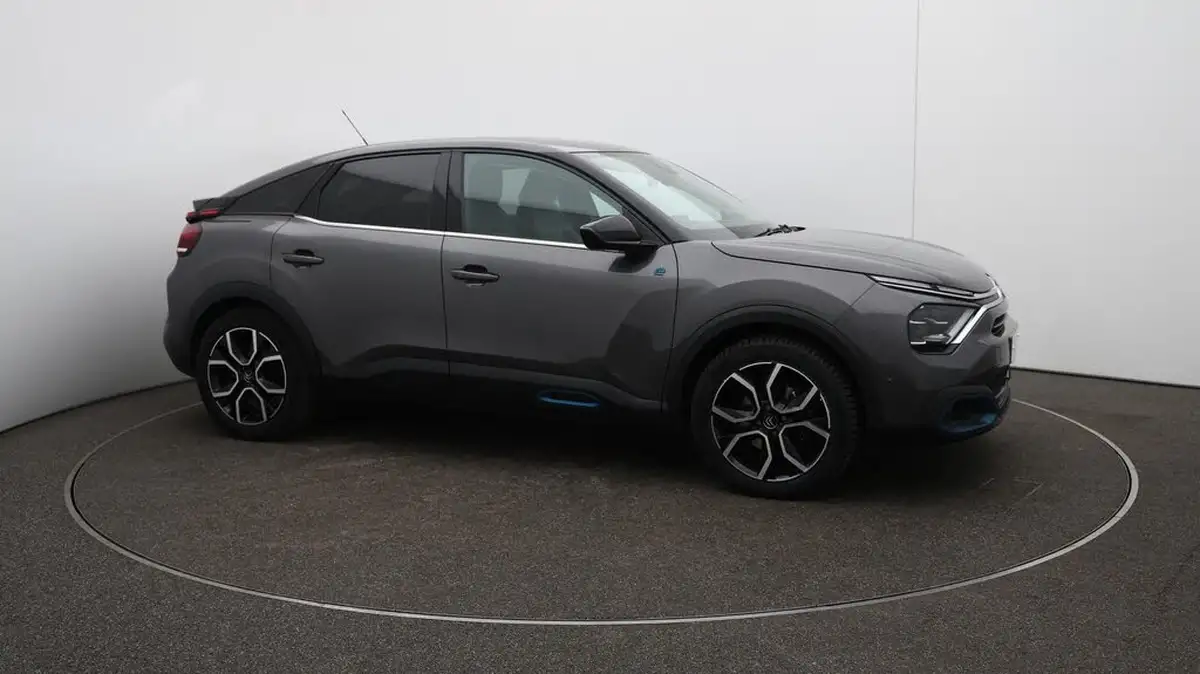 2022-citroen-c4-e-shine-plus-big-47