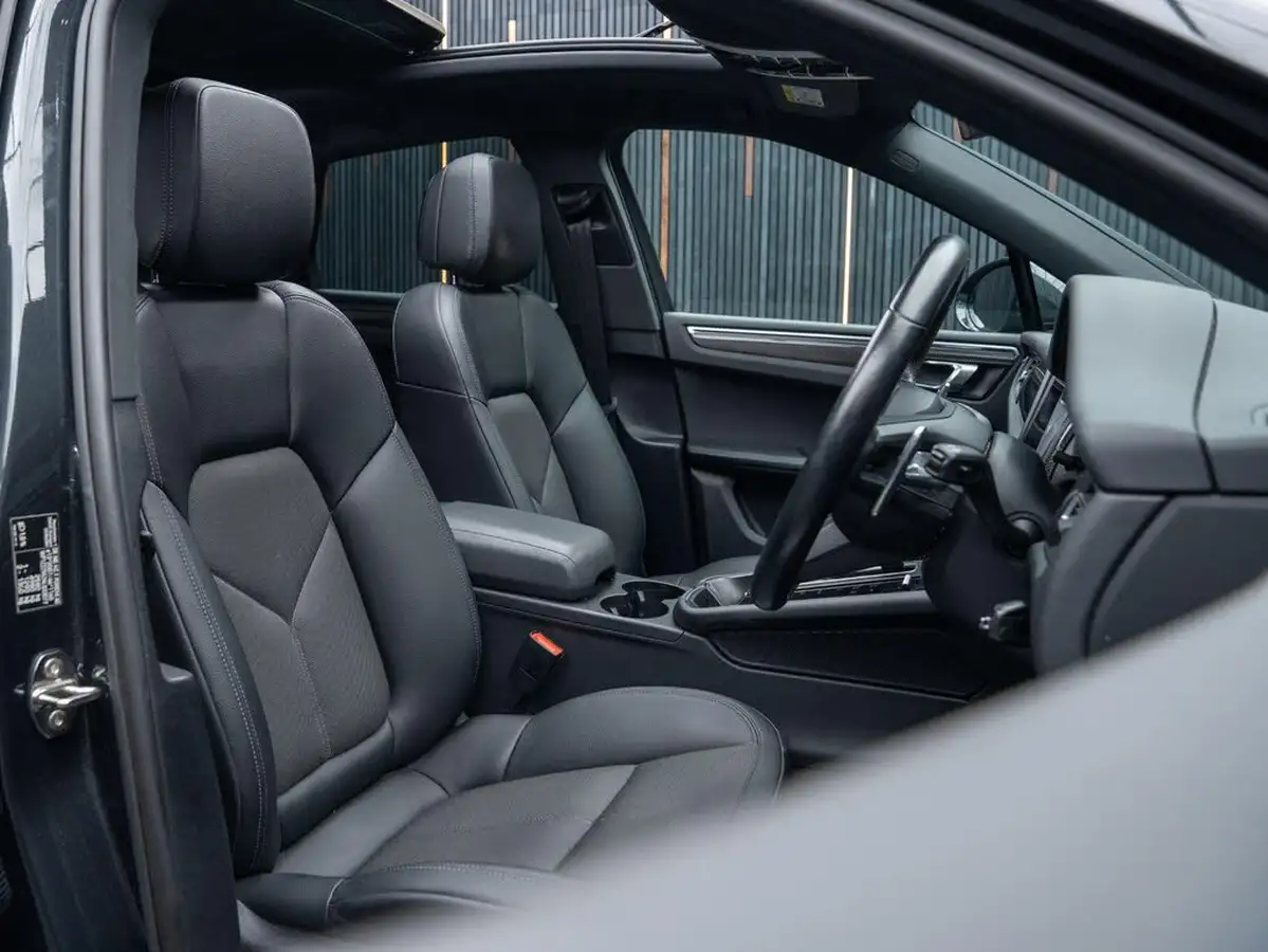 2022-porsche-macan-29-v6-s-big-1