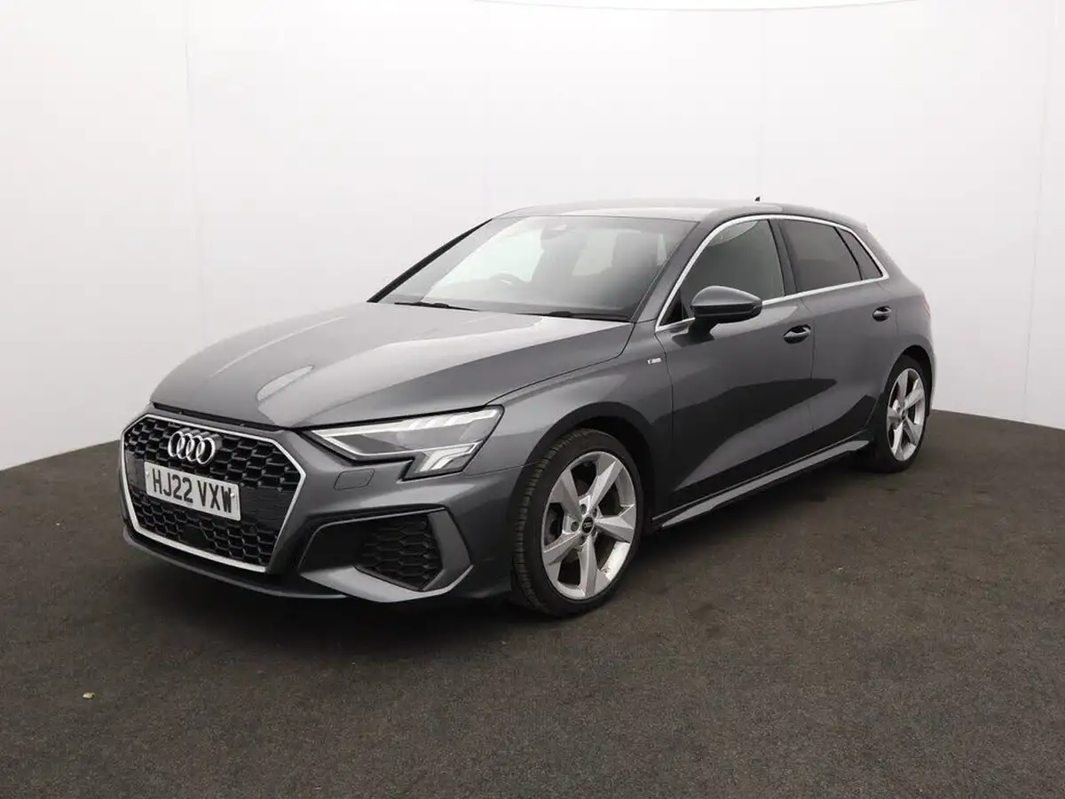 2022-audi-a3-15-35-tfsi-s-line-sportback-5d-big-4