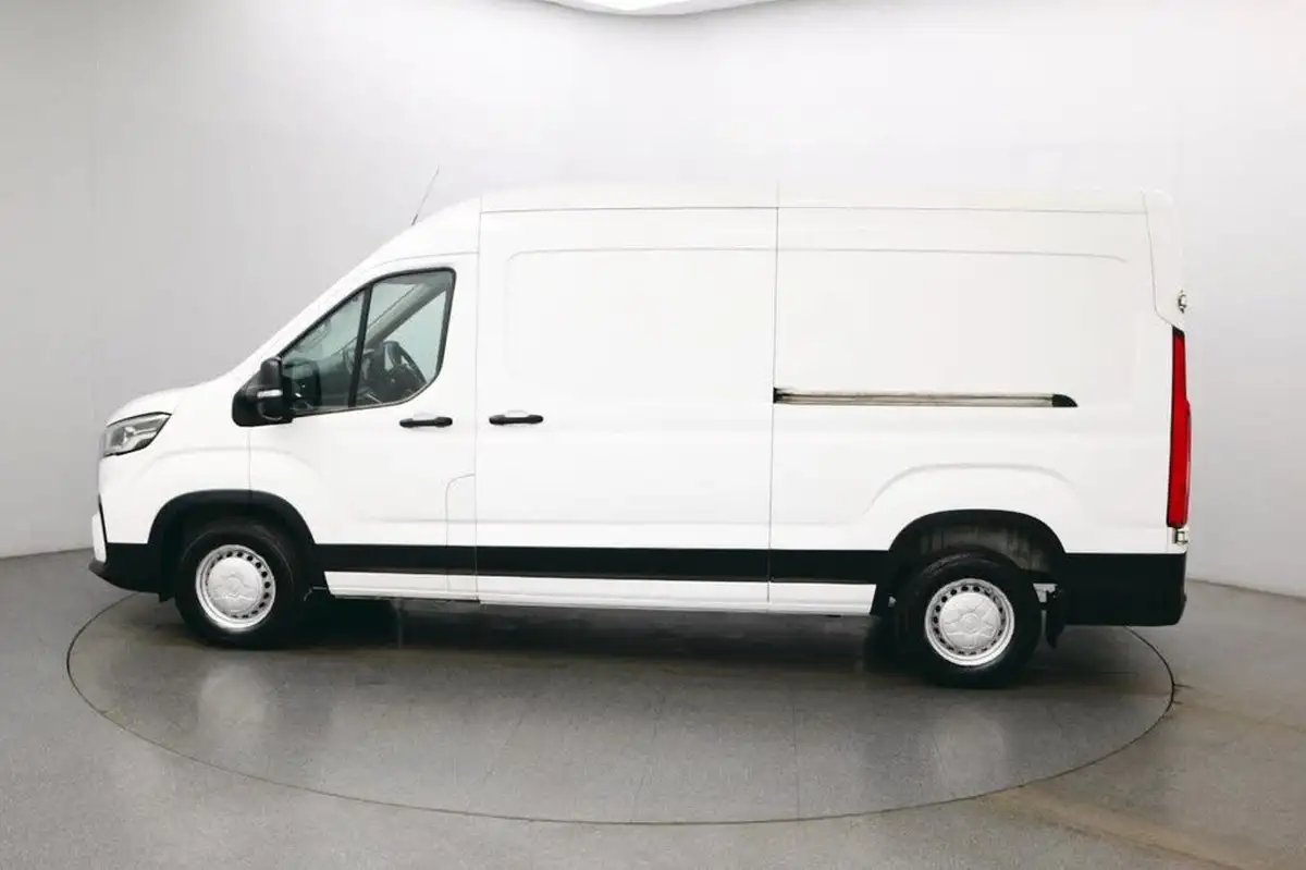 2022-maxus-deliver-9-20tdi-l3h2-big-3