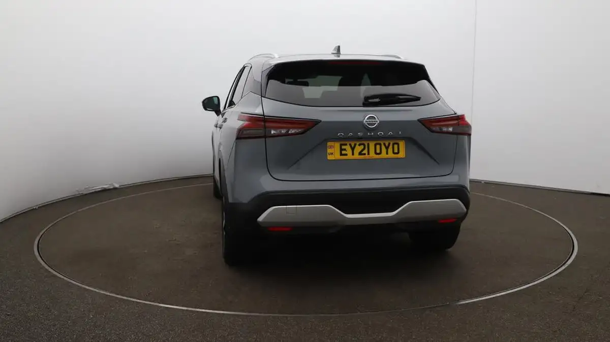 2021-nissan-qashqai-13-dig-t-premiere-edition-140ps-big-60