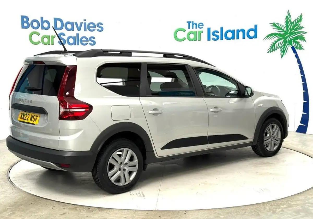 2022-dacia-jogger-10-tce-comfort-big-8