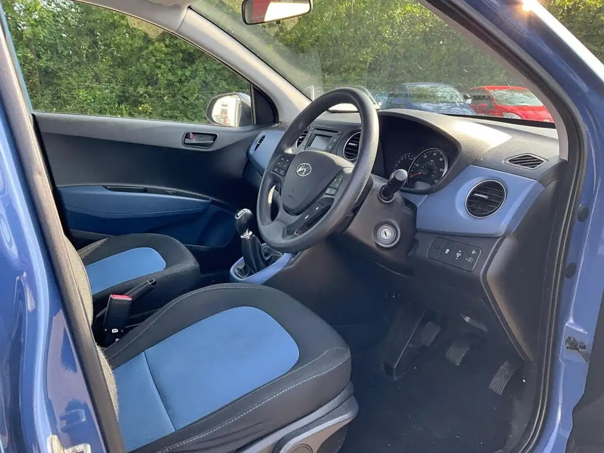 2017-hyundai-i10-10-se-big-44