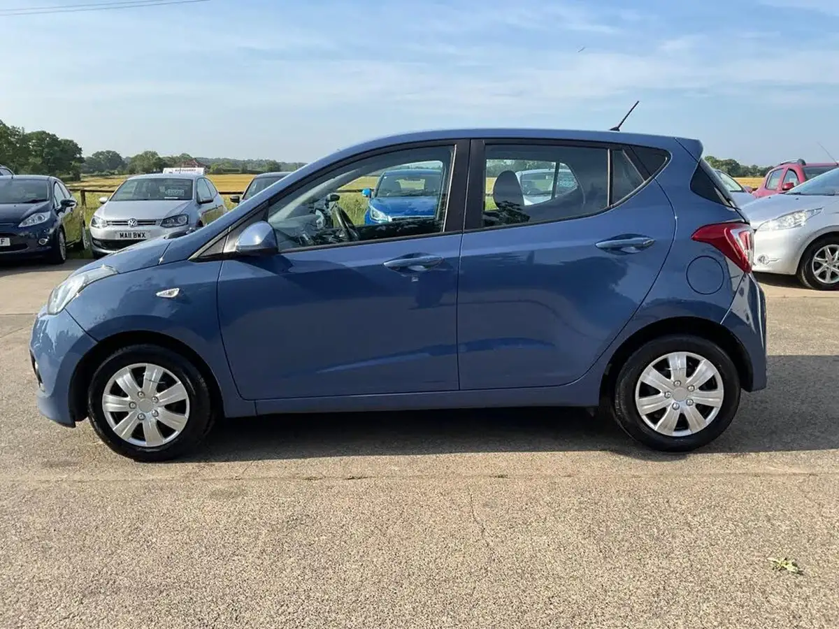 2017-hyundai-i10-10-se-big-16