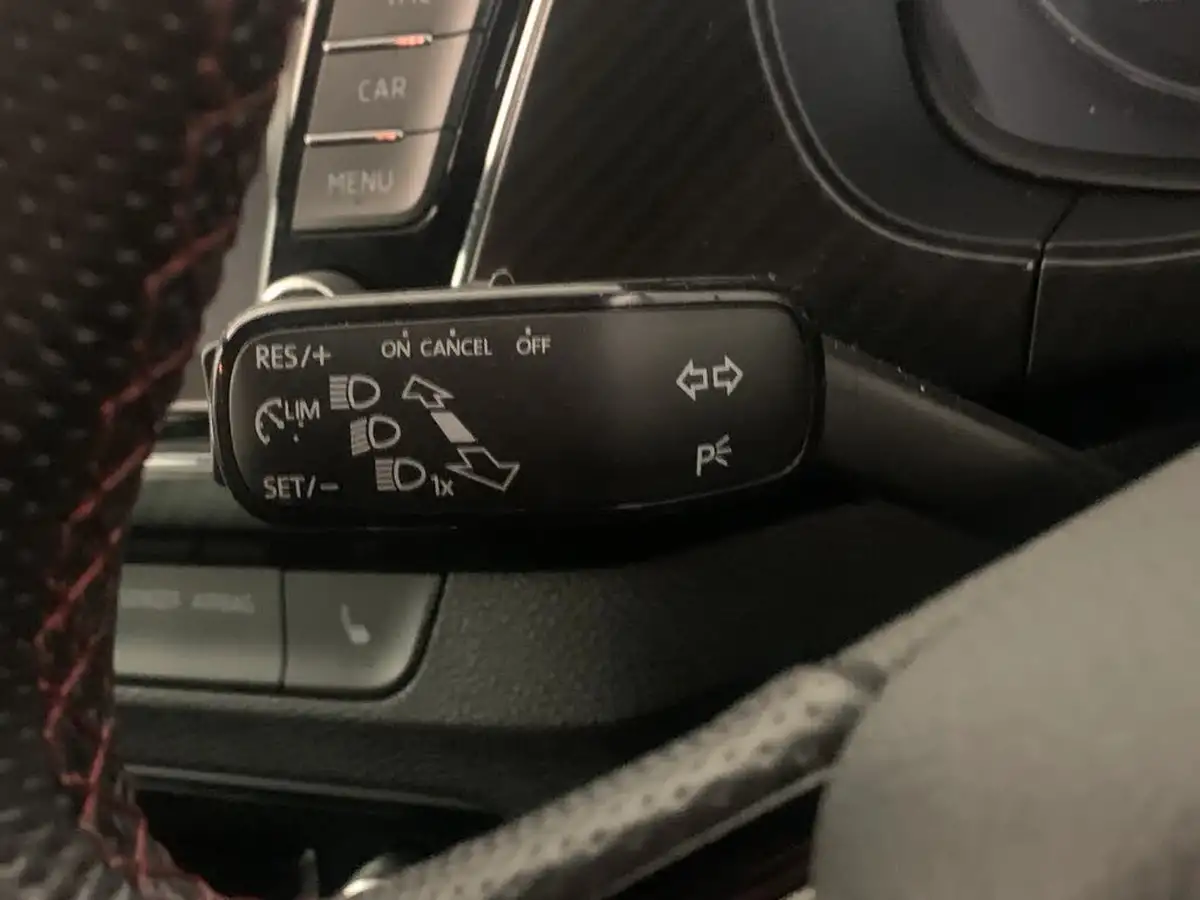 2018-skoda-fabia-10-tsi-monte-carlo-110ps-hatchback-big-23