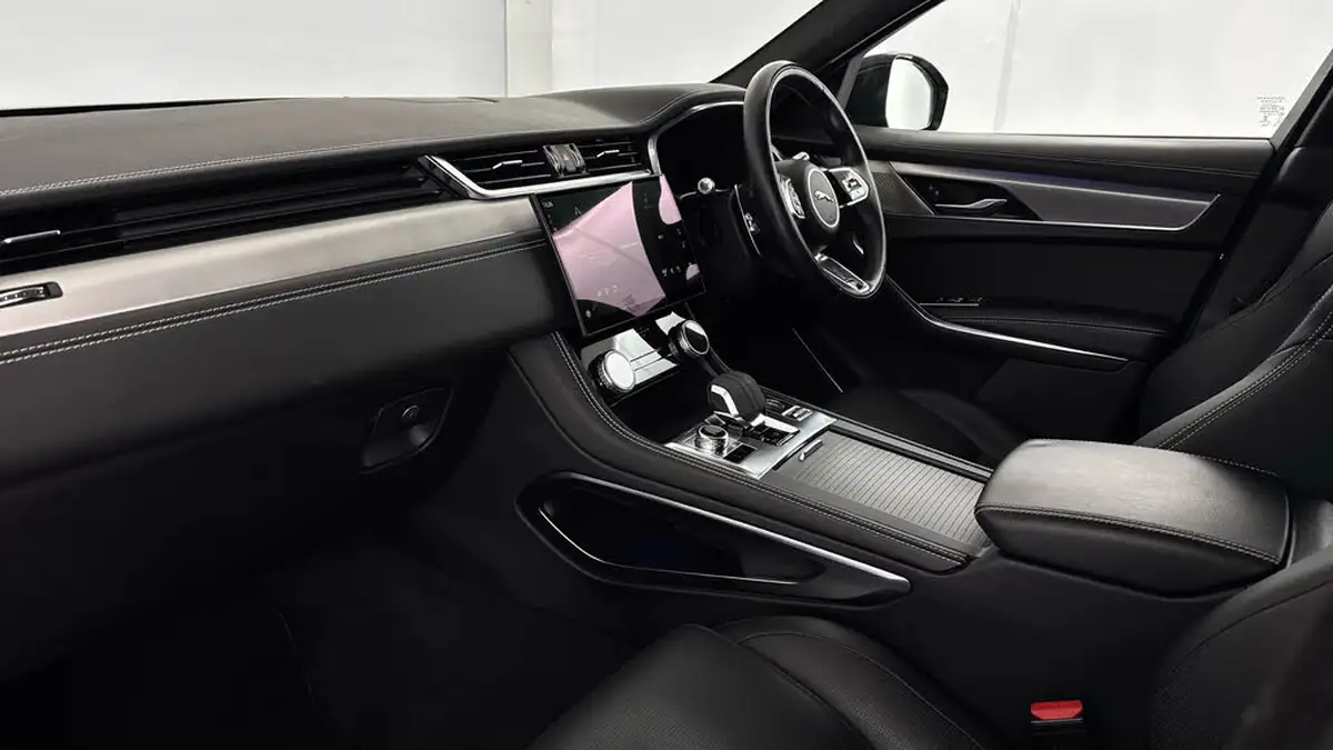 2022-jaguar-f-pace-20-p400e-r-dynamic-s-big-8