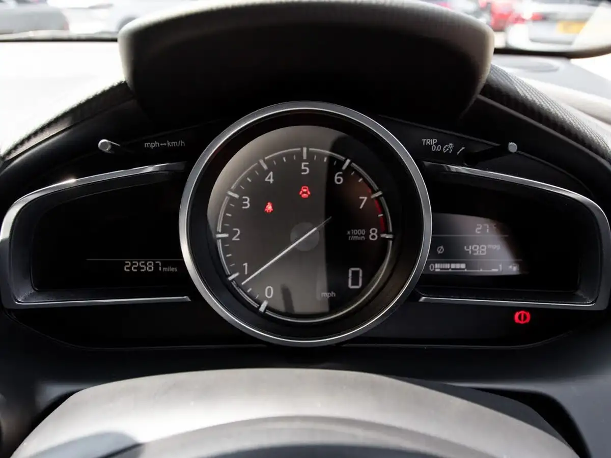 2019-mazda-mazda2-15-gt-sport-nav-115ps-big-14